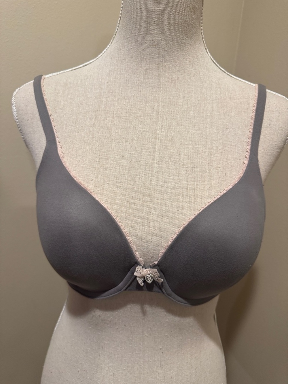 Victoria's Secret Gray Bra with Pink Trim